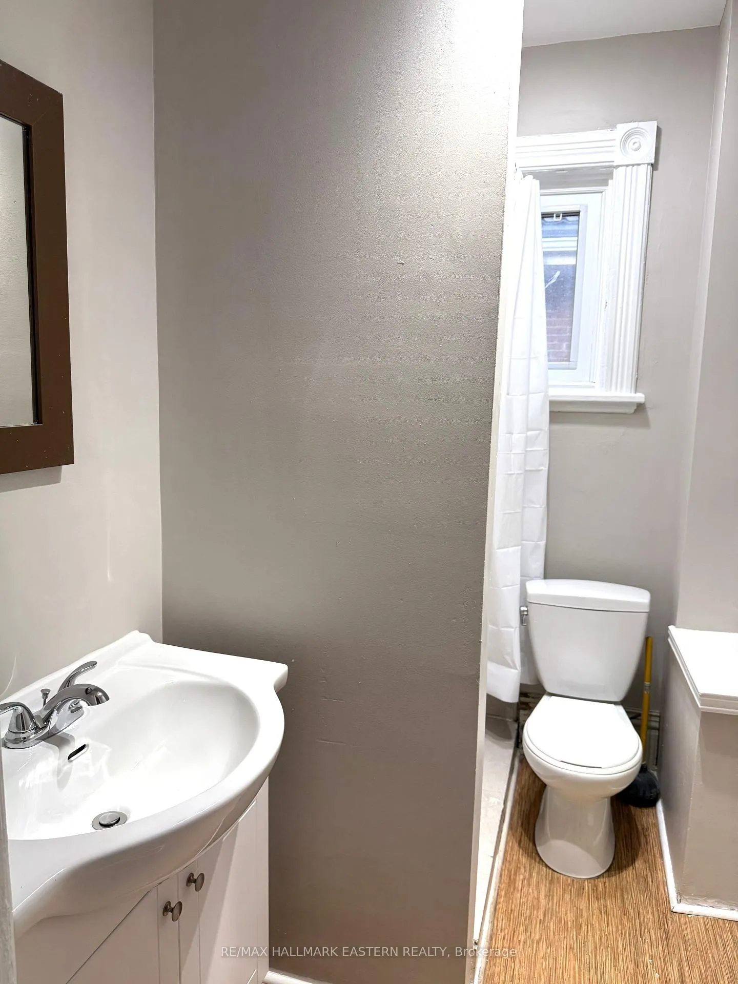 Photo 25 of 215 Stewart Street, Peterborough, Town Ward 3 — HOMEH