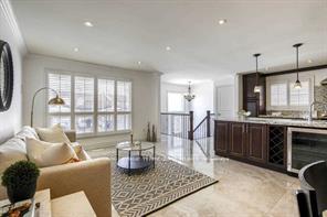 Photo 15 of 17 Agincourt Road, Vaughan, West Woodbridge — HOMEH