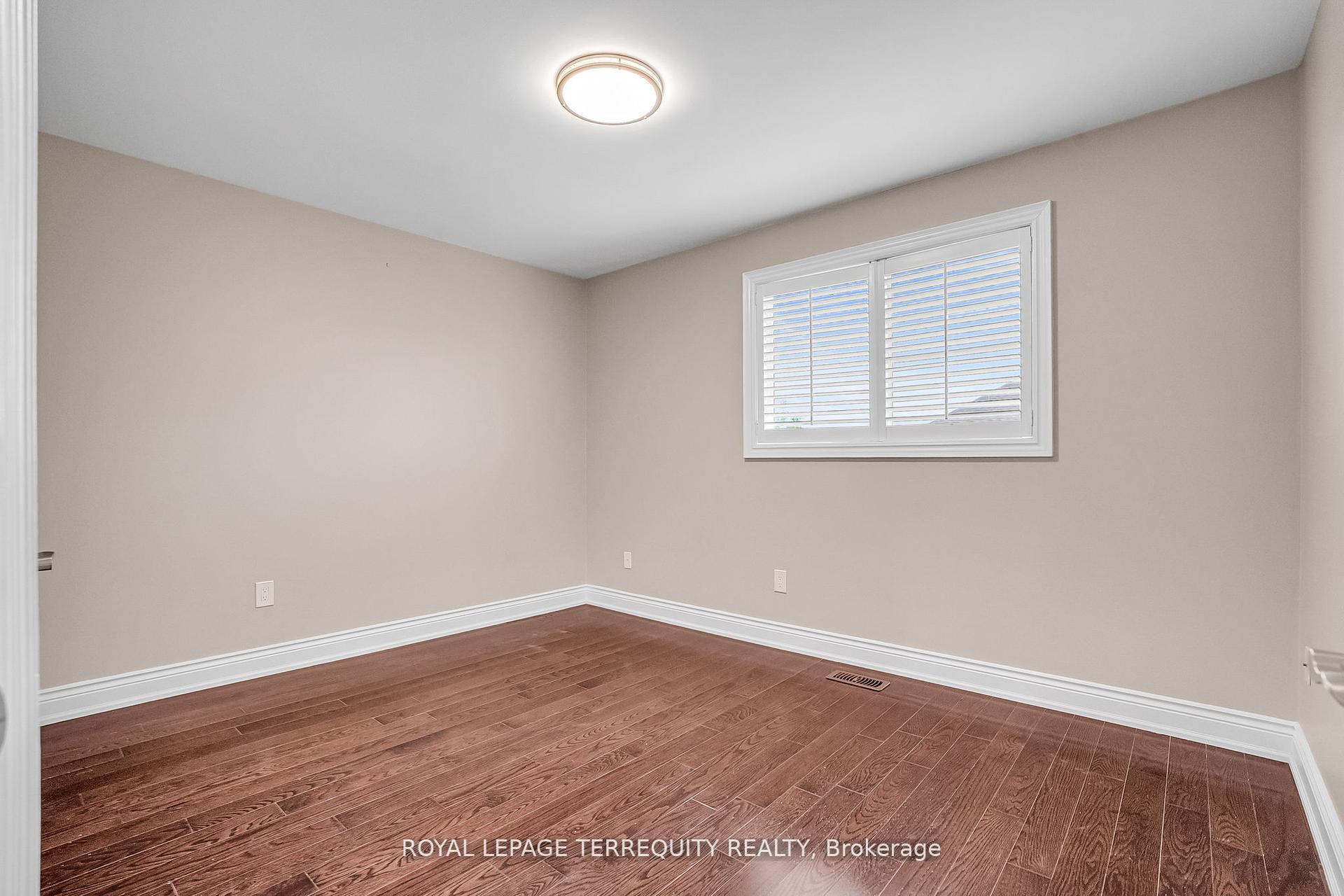 Photo 21 of 17 Agincourt Road, Vaughan, West Woodbridge — HOMEH