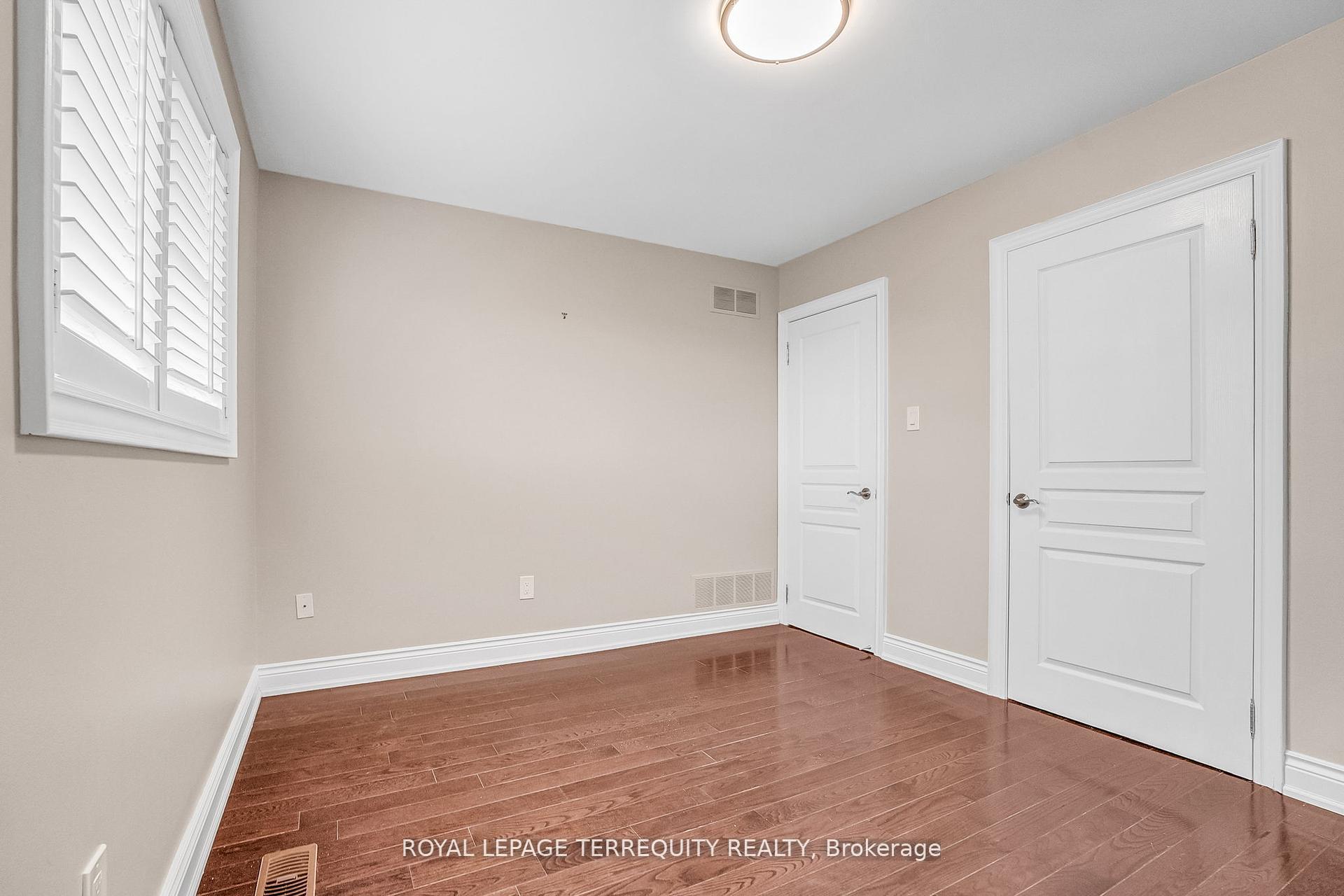 Photo 22 of 17 Agincourt Road, Vaughan, West Woodbridge — HOMEH