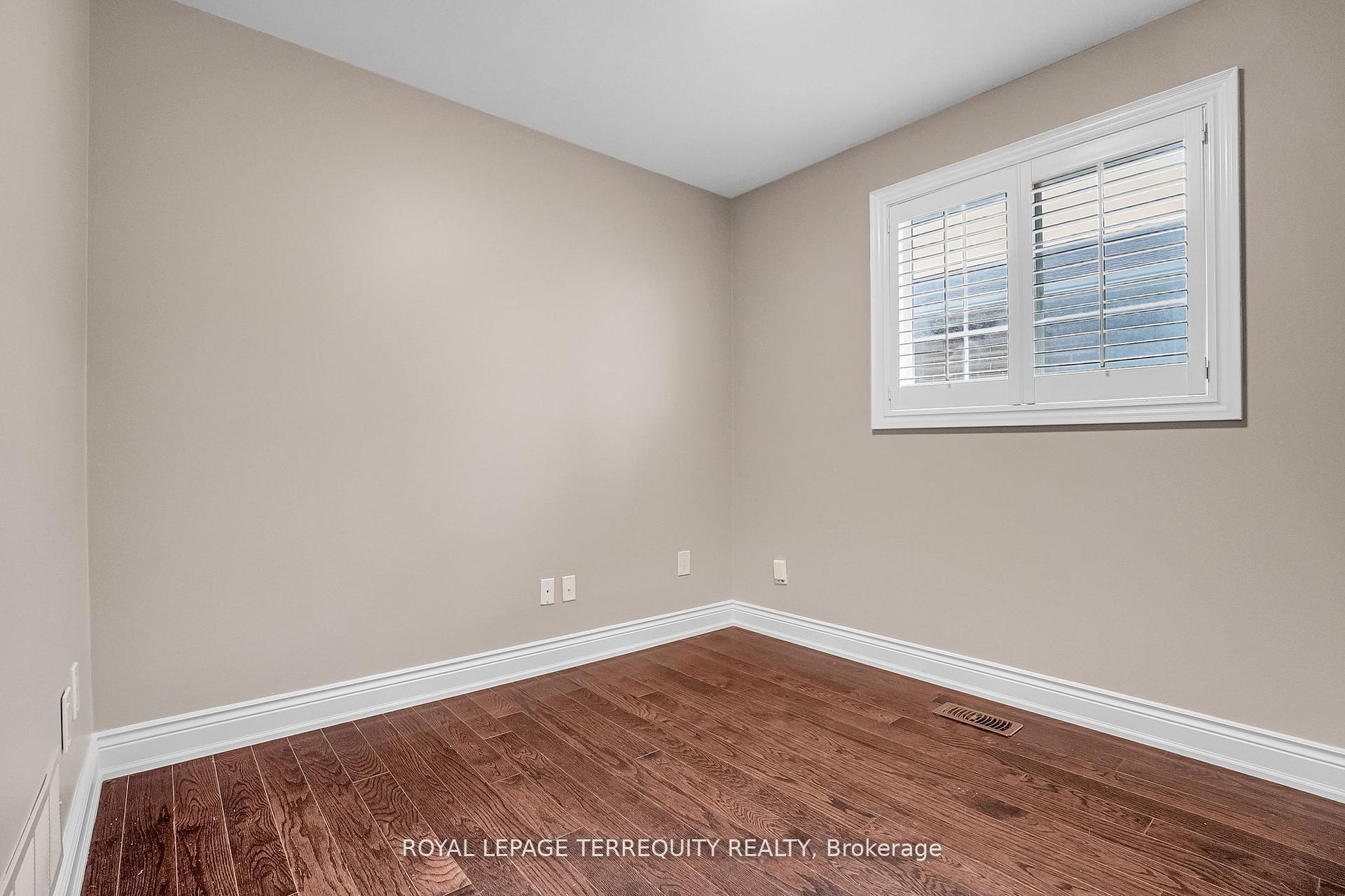 Photo 26 of 17 Agincourt Road, Vaughan, West Woodbridge — HOMEH