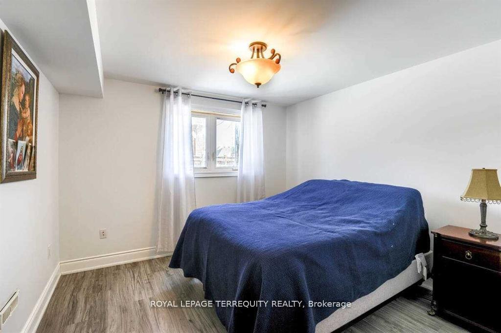 Photo 41 of 17 Agincourt Road, Vaughan, West Woodbridge — HOMEH