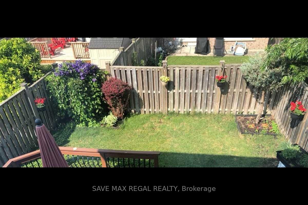 Photo 12 of 14 Bettina Place, Whitby, Rolling Acres — HOMEH