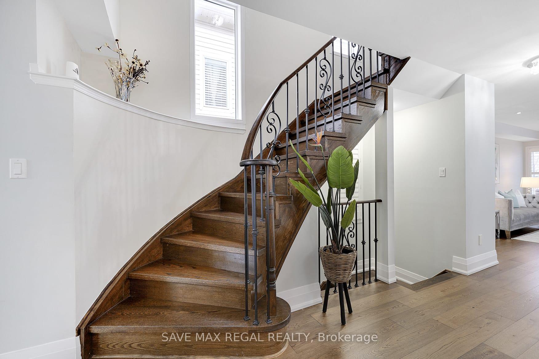 Photo 15 of 14 Bettina Place, Whitby, Rolling Acres — HOMEH