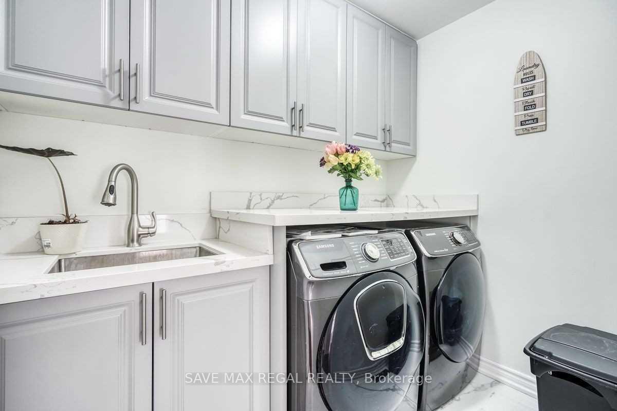 Photo 33 of 14 Bettina Place, Whitby, Rolling Acres — HOMEH