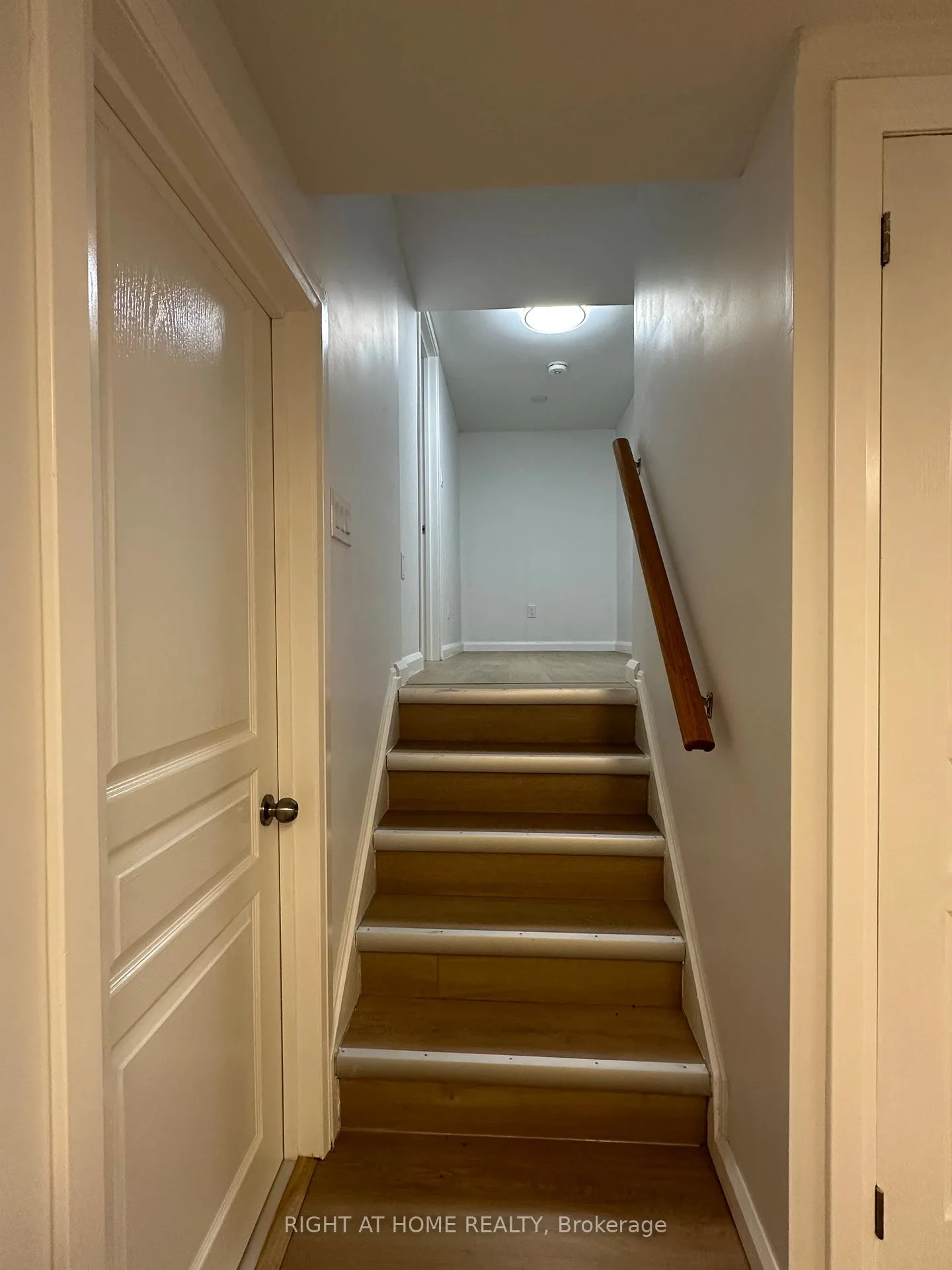 Photo 11 of Unit Basement, 63 Innisbrook Crescent, Markham, Aileen-Willowbrook — HOMEH