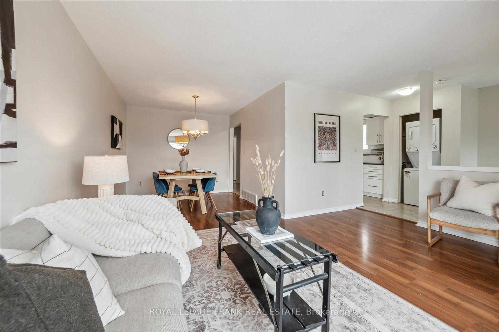 Photo 9 of 334 Pine Avenue, Oshawa, Vanier — HOMEH