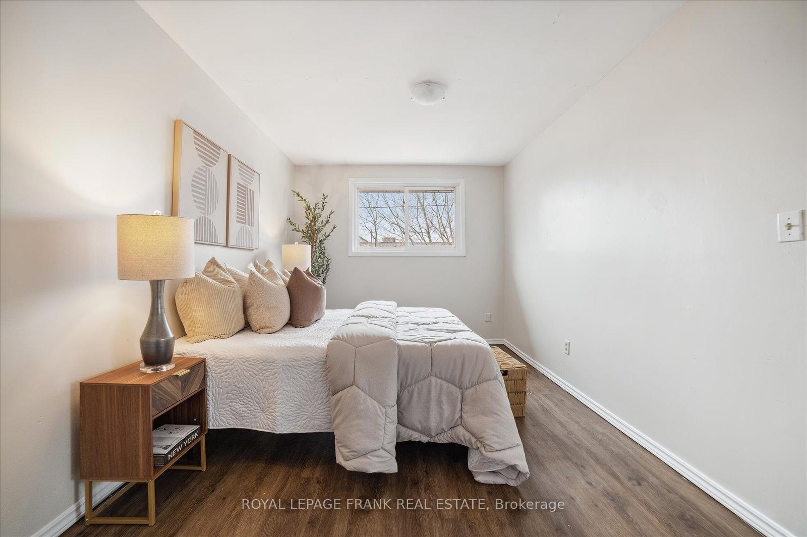 Photo 20 of 334 Pine Avenue, Oshawa, Vanier — HOMEH
