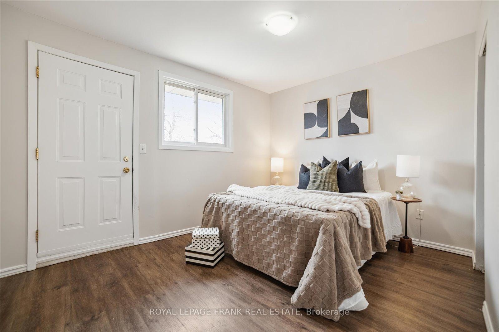 Photo 22 of 334 Pine Avenue, Oshawa, Vanier — HOMEH