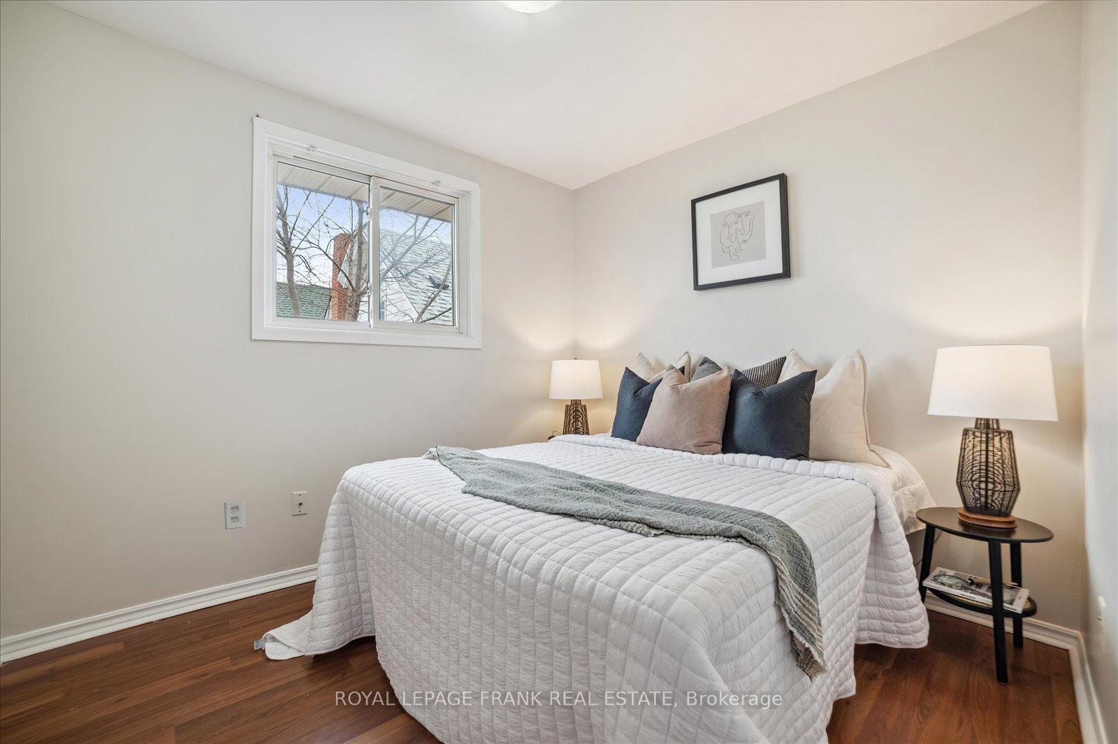 Photo 25 of 334 Pine Avenue, Oshawa, Vanier — HOMEH