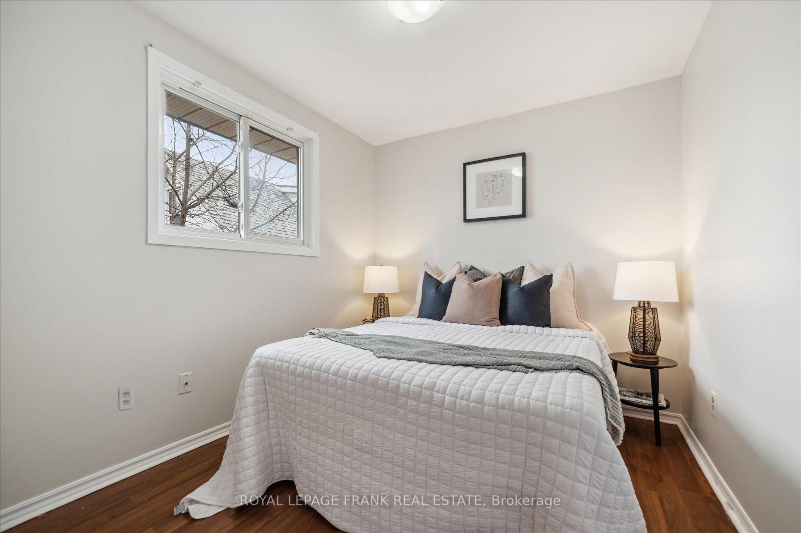 Photo 26 of 334 Pine Avenue, Oshawa, Vanier — HOMEH