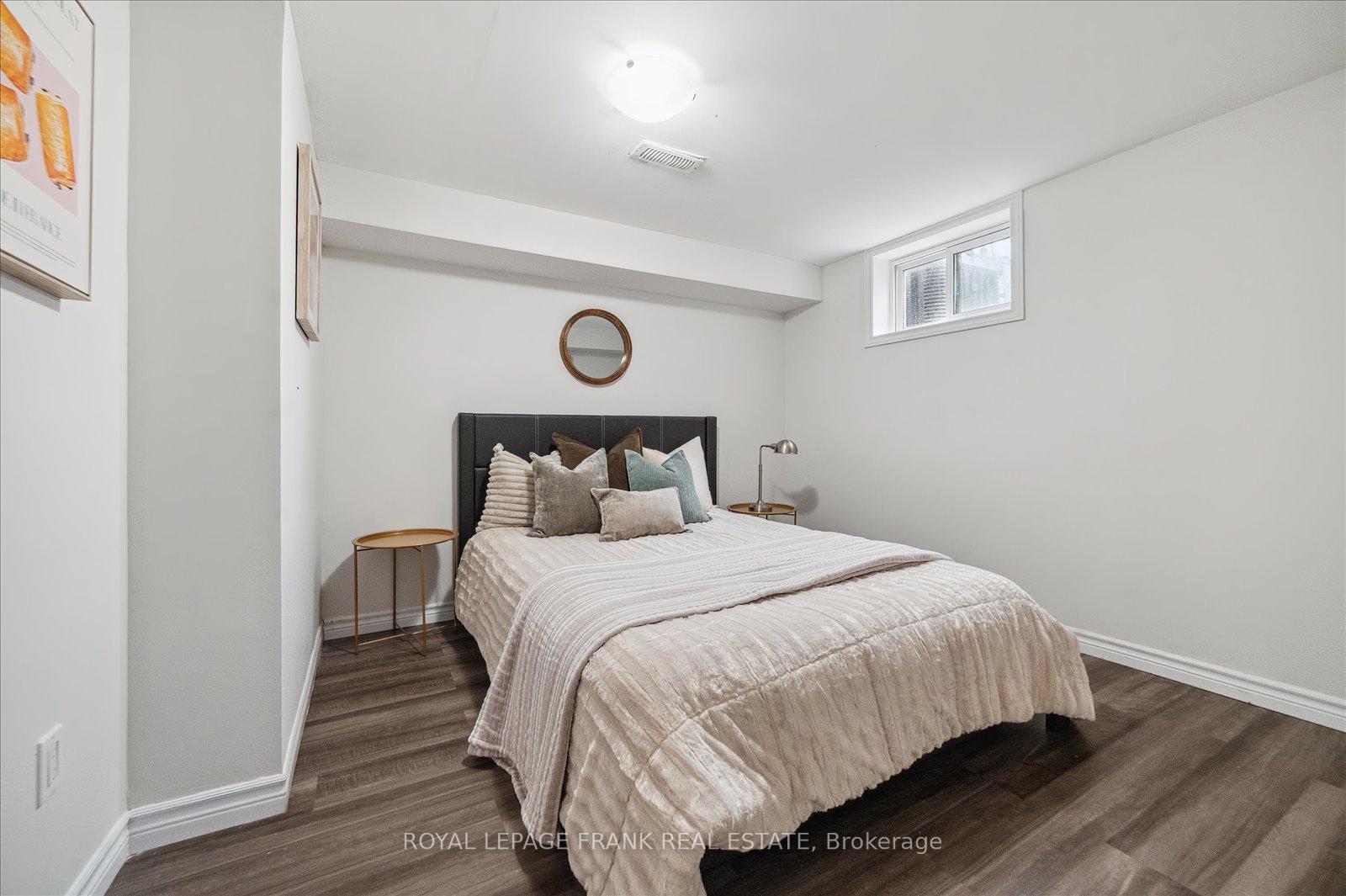 Photo 39 of 334 Pine Avenue, Oshawa, Vanier — HOMEH