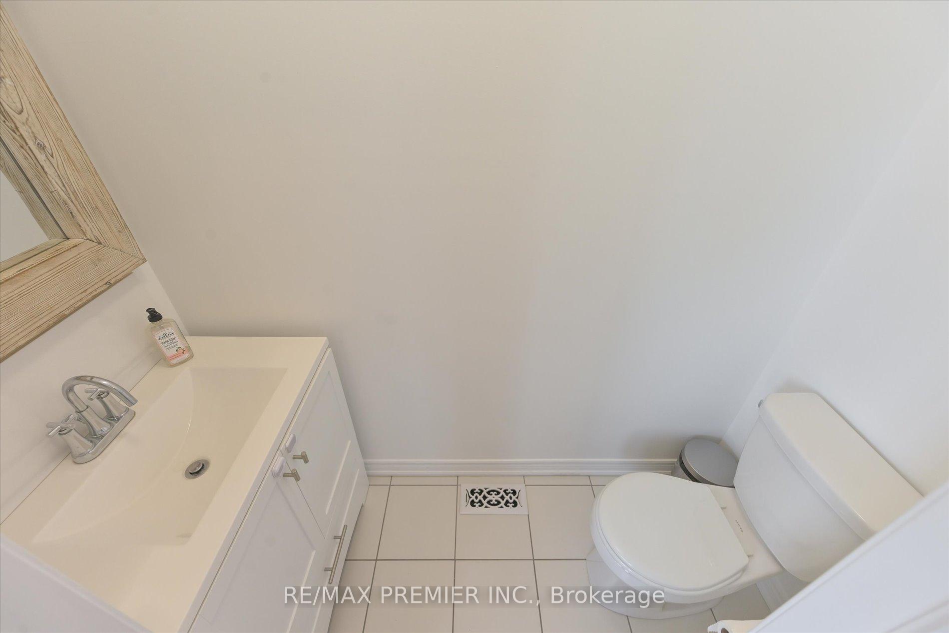 Photo 18 of 111 East's Corners Boulevard, Vaughan, Kleinburg — HOMEH