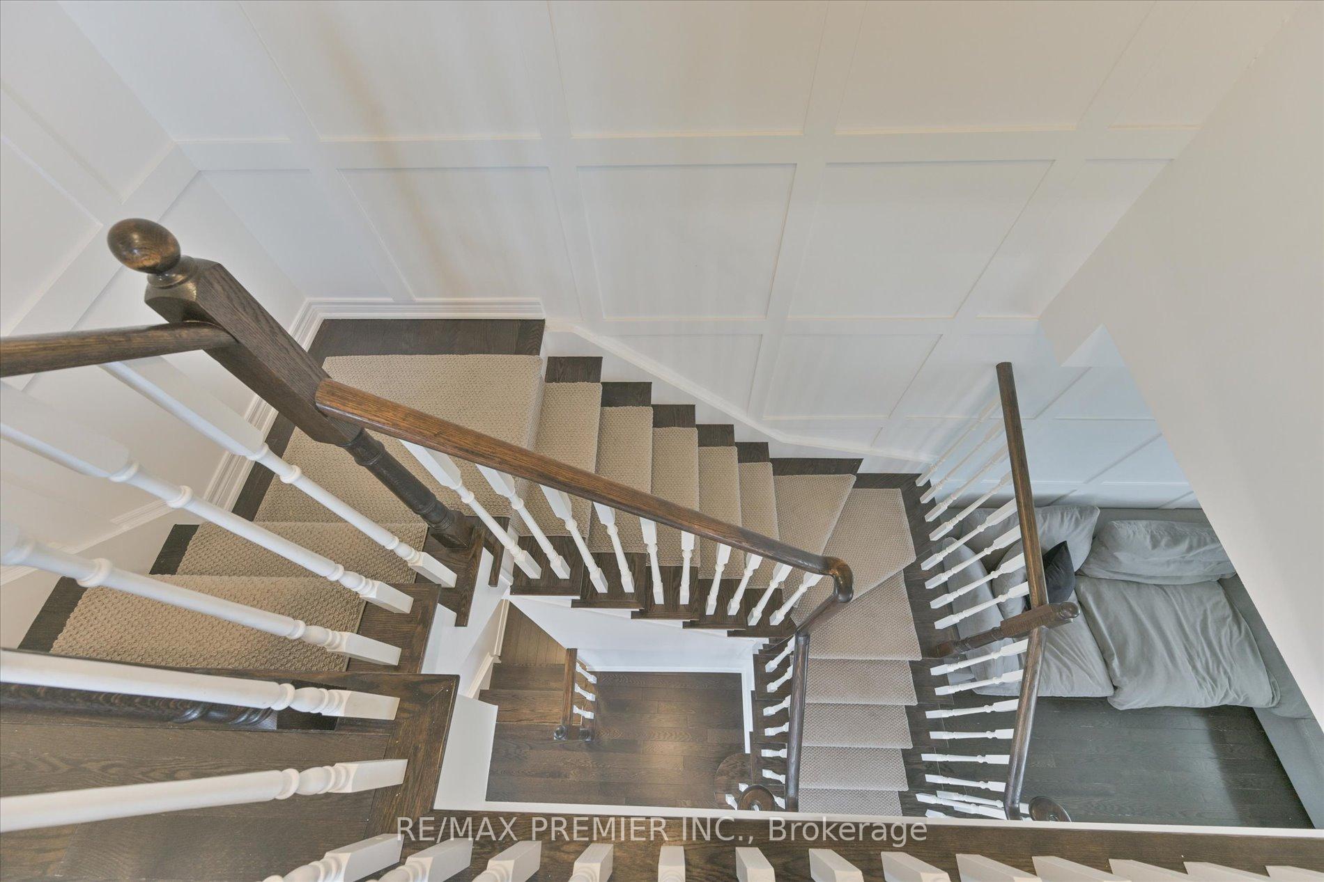 Photo 20 of 111 East's Corners Boulevard, Vaughan, Kleinburg — HOMEH