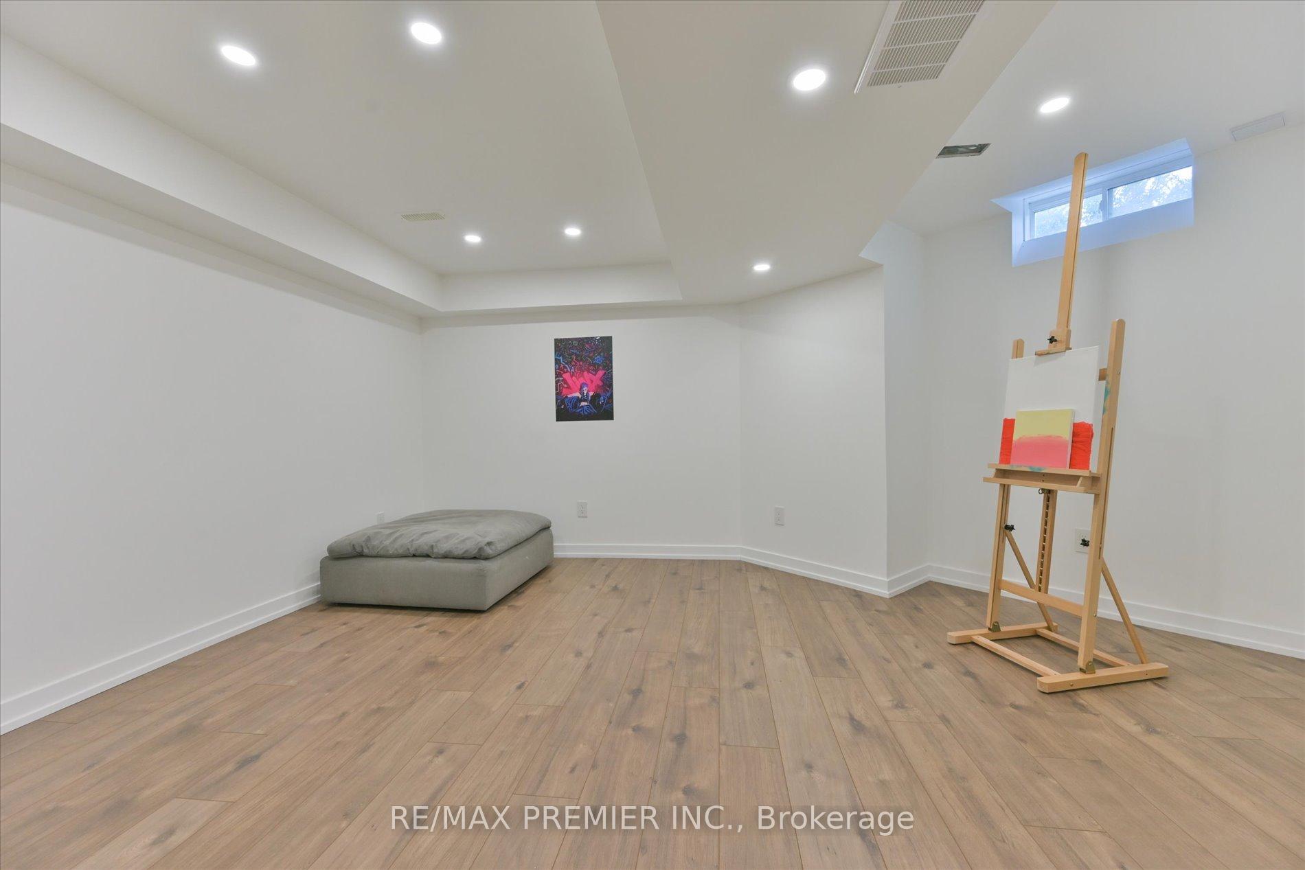 Photo 29 of 111 East's Corners Boulevard, Vaughan, Kleinburg — HOMEH