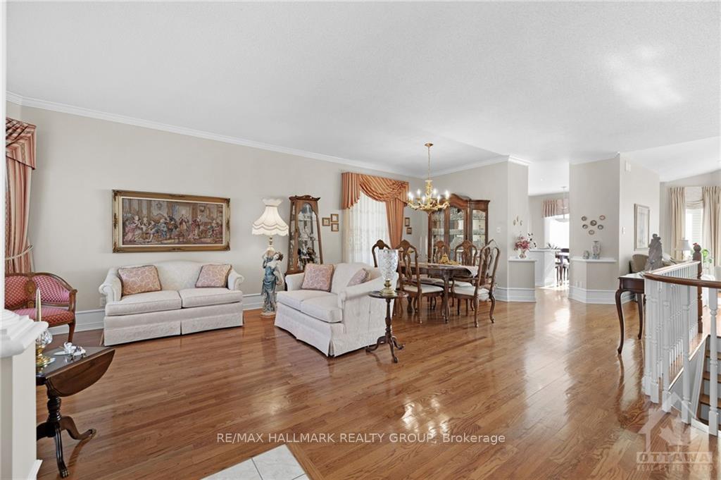 Photo 3 of 1110 Lichen Avenue, Ottawa, Avalon East — HOMEH