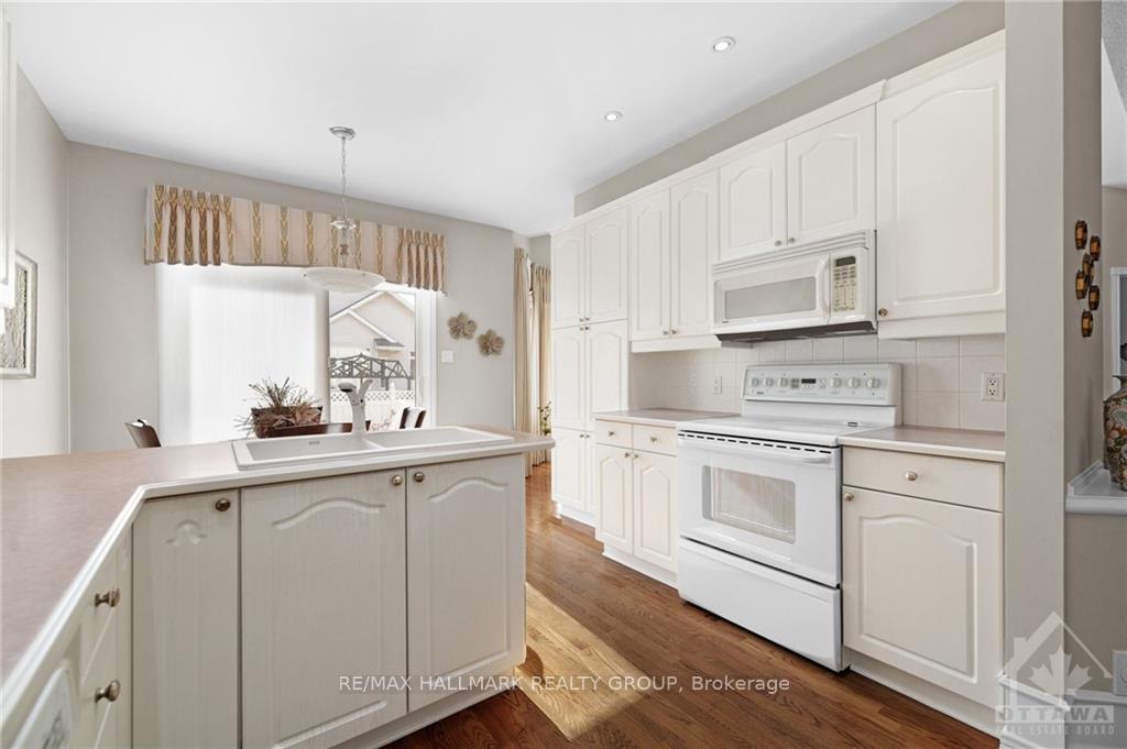 Photo 7 of 1110 Lichen Avenue, Ottawa, Avalon East — HOMEH