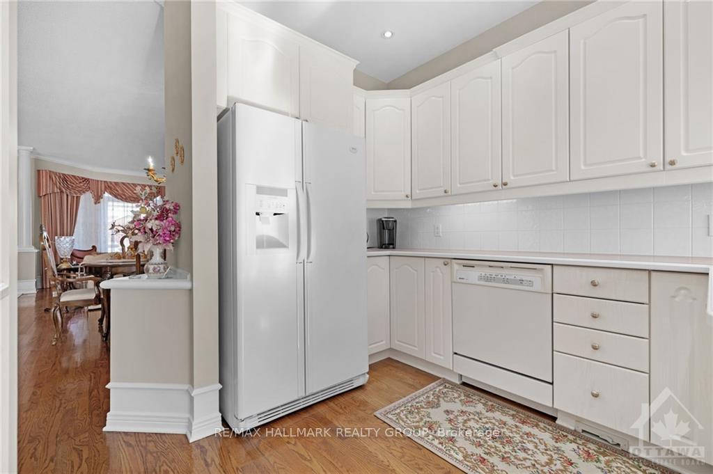 Photo 10 of 1110 Lichen Avenue, Ottawa, Avalon East — HOMEH