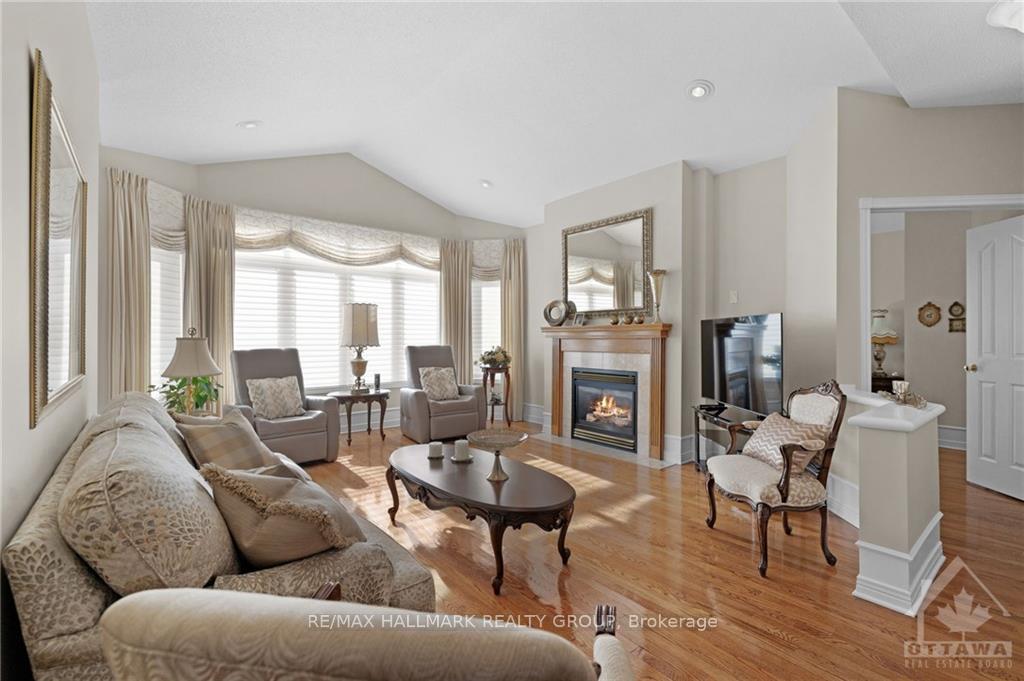 Photo 14 of 1110 Lichen Avenue, Ottawa, Avalon East — HOMEH