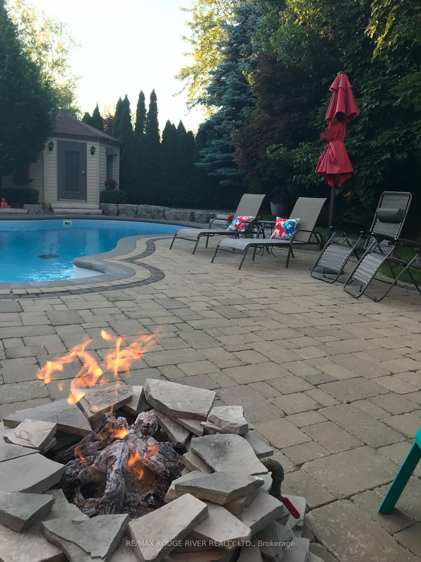Photo 46 of 56 Hanson Crescent, Whitby, Brooklin — HOMEH