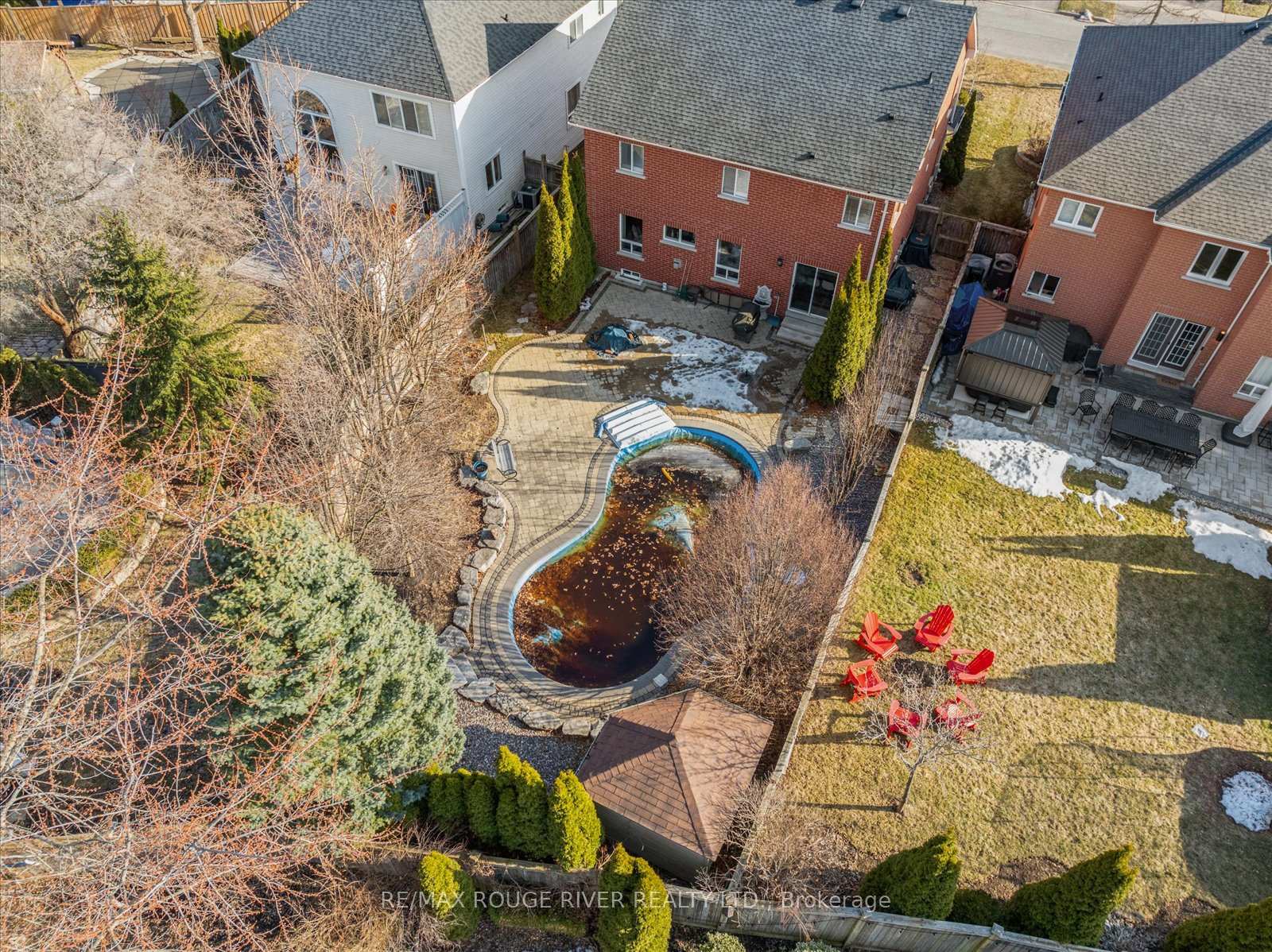 Photo 48 of 56 Hanson Crescent, Whitby, Brooklin — HOMEH