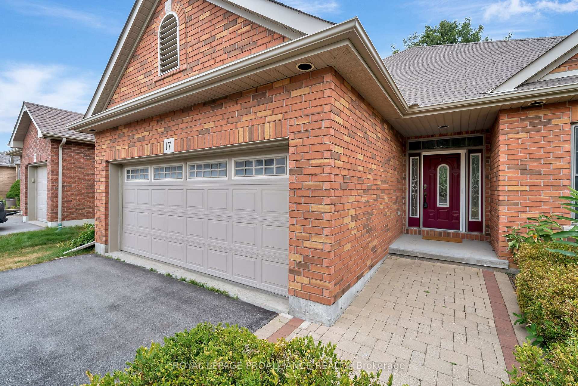 Photo 2 of 17 Gavey Street, Belleville, Thurlow Ward — HOMEH
