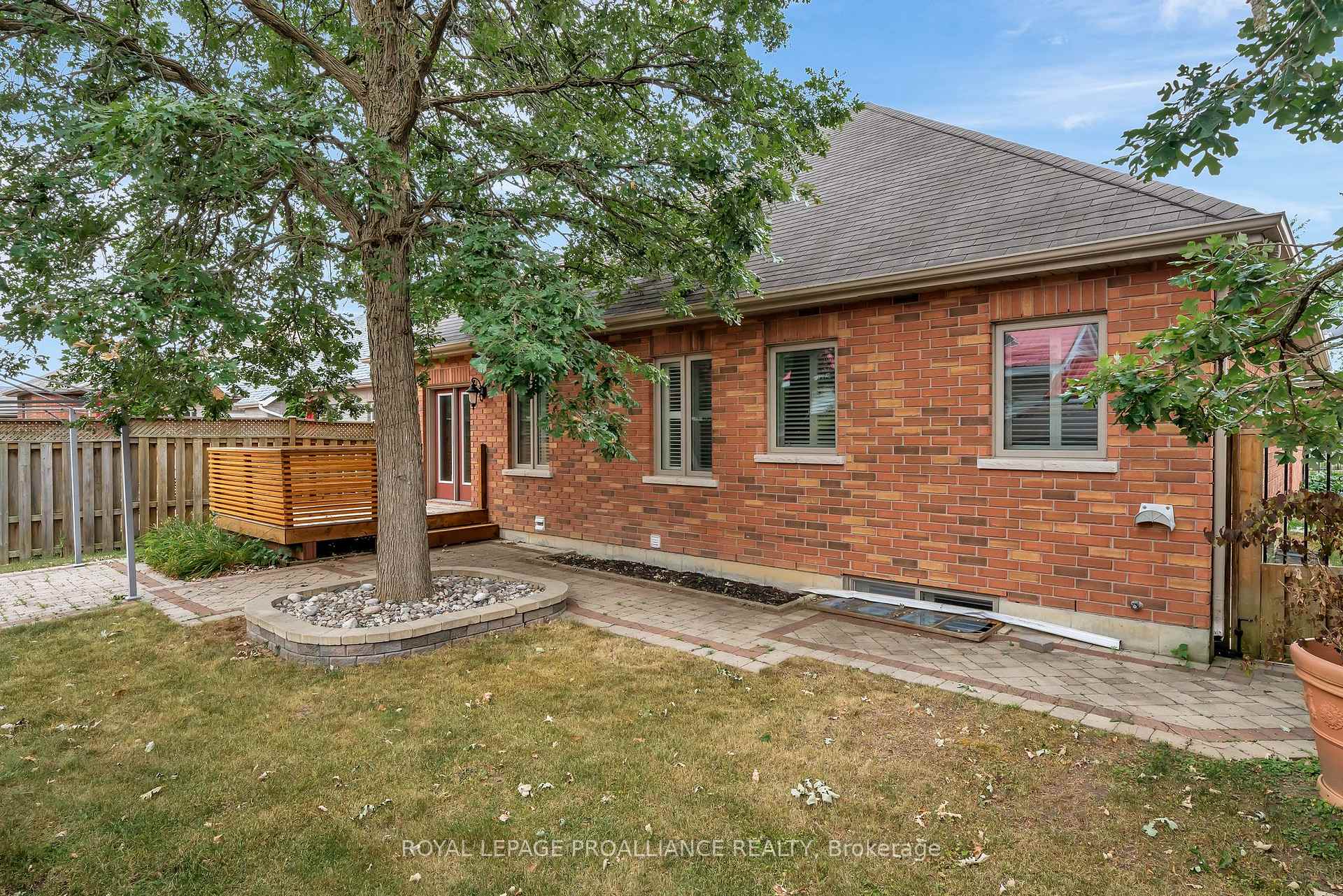 Photo 44 of 17 Gavey Street, Belleville, Thurlow Ward — HOMEH