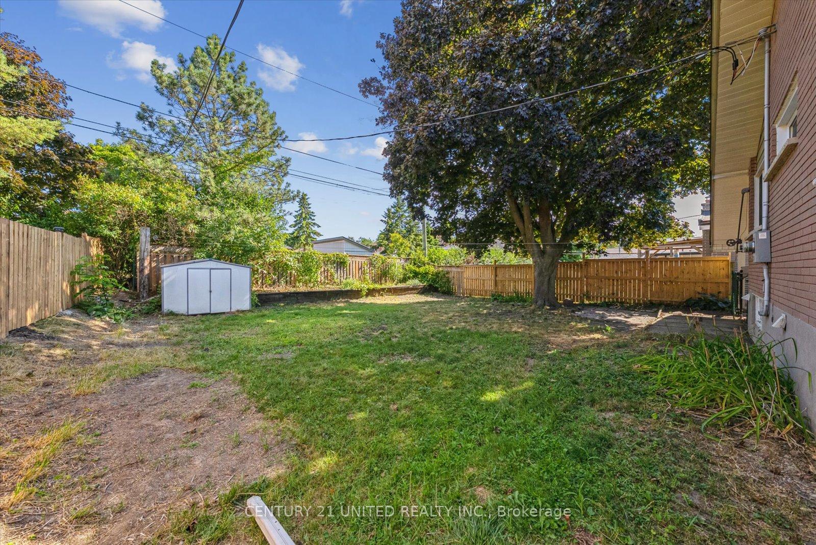 Photo 47 of 521 Raymond Street, Peterborough, Northcrest Ward 5 — HOMEH