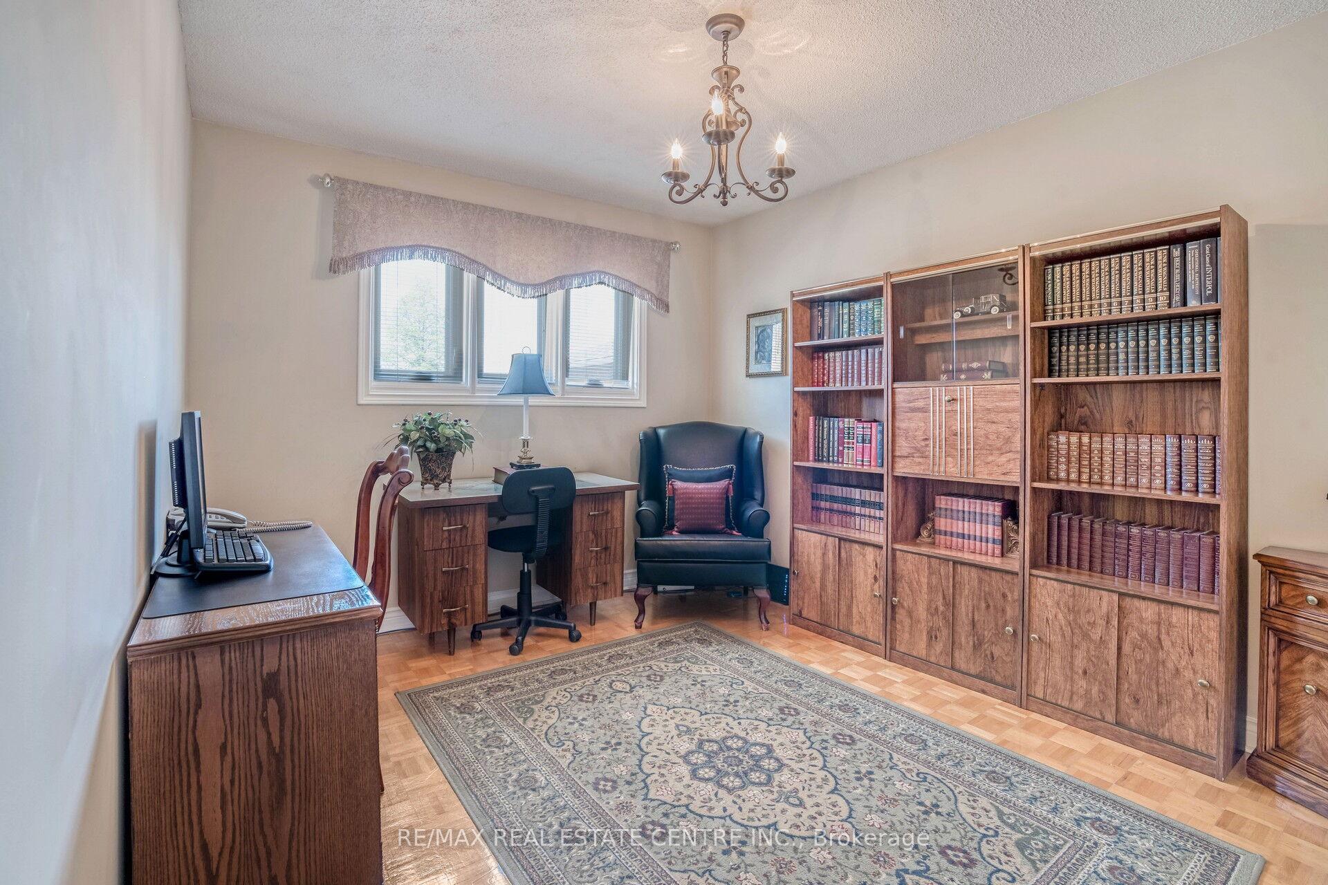 Photo 27 of 29 Janus Place, Vaughan, West Woodbridge — HOMEH