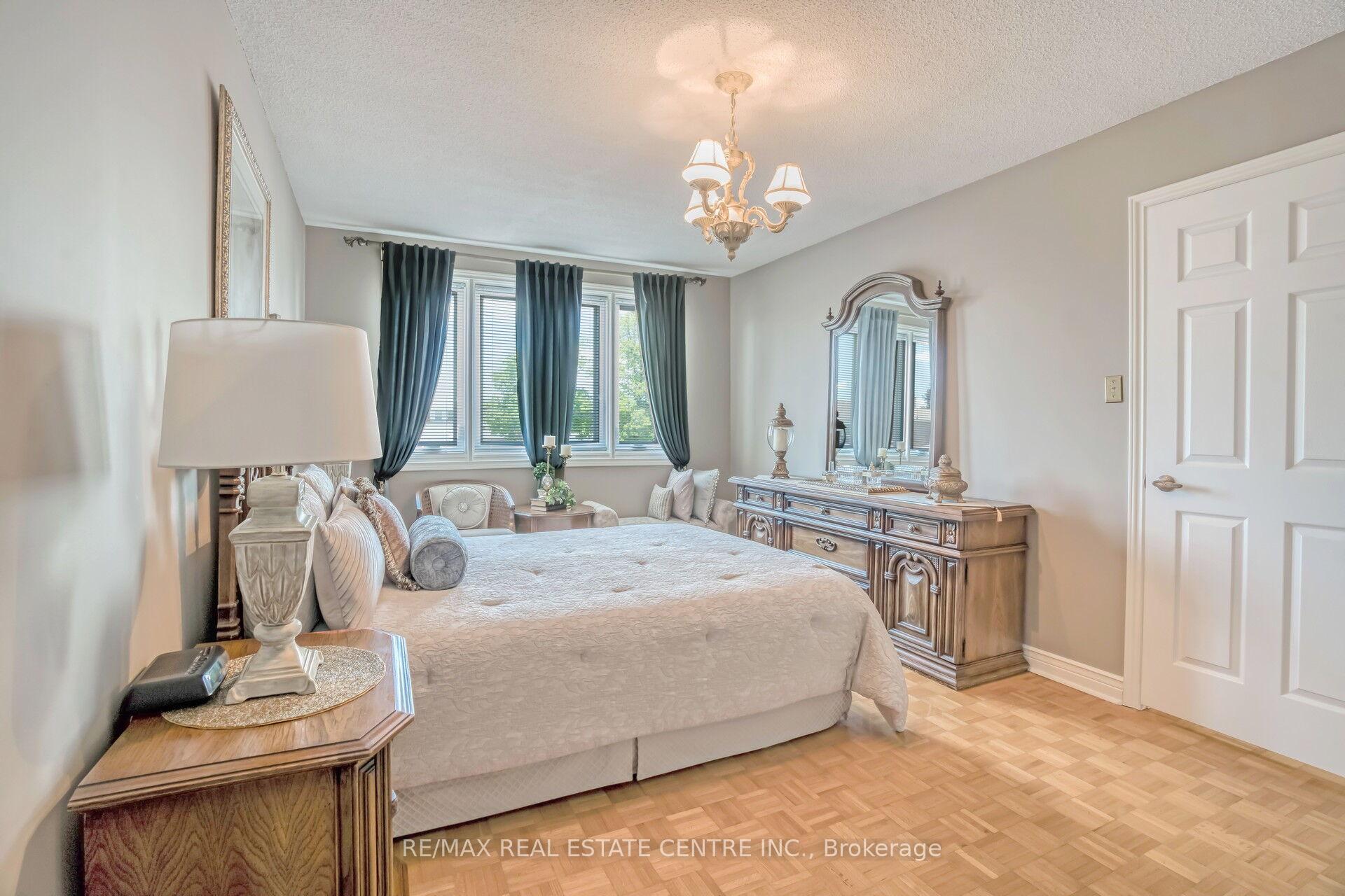 Photo 30 of 29 Janus Place, Vaughan, West Woodbridge — HOMEH