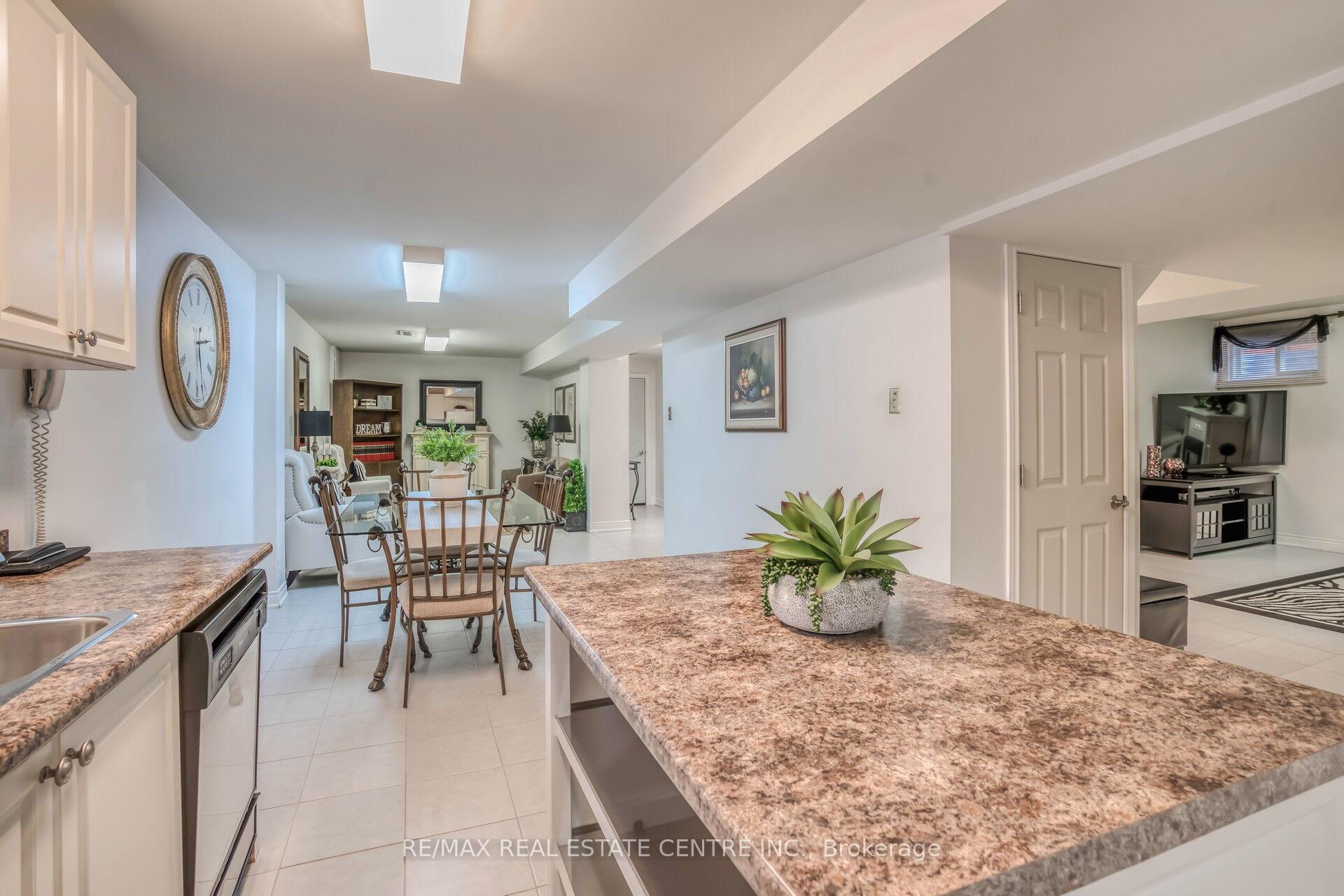 Photo 42 of 29 Janus Place, Vaughan, West Woodbridge — HOMEH