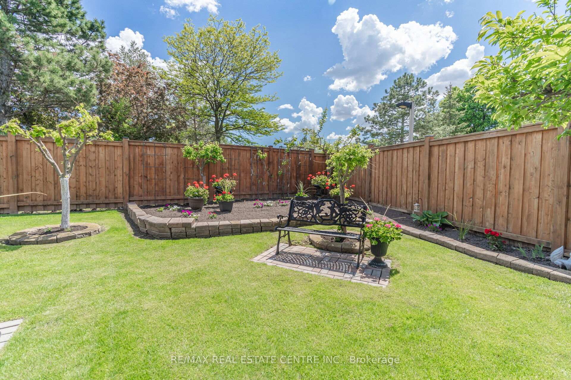 Photo 44 of 29 Janus Place, Vaughan, West Woodbridge — HOMEH