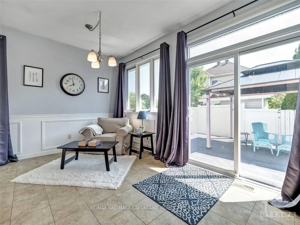 Photo 14 of 1801 Northlands Drive, Ottawa, Fallingbrook/Gardenway South — HOMEH