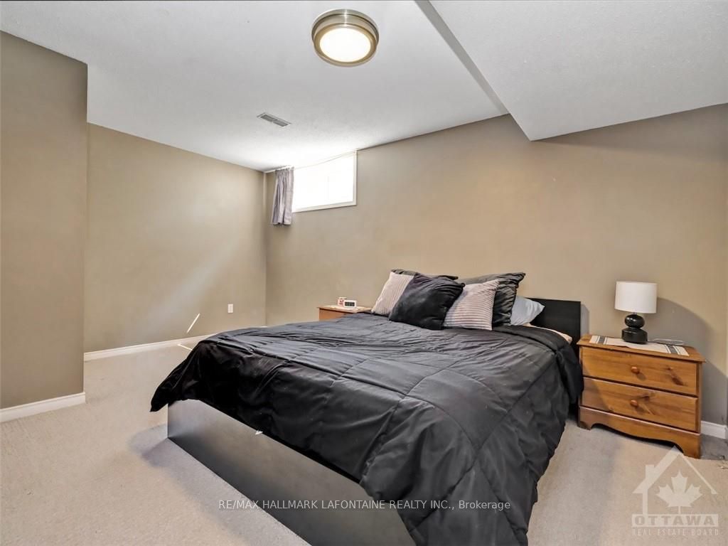 Photo 27 of 1801 Northlands Drive, Ottawa, Fallingbrook/Gardenway South — HOMEH