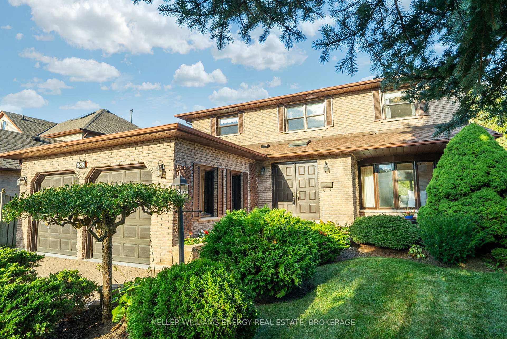 Photo 2 of 569 Prestwick Drive, Oshawa, McLaughlin — HOMEH