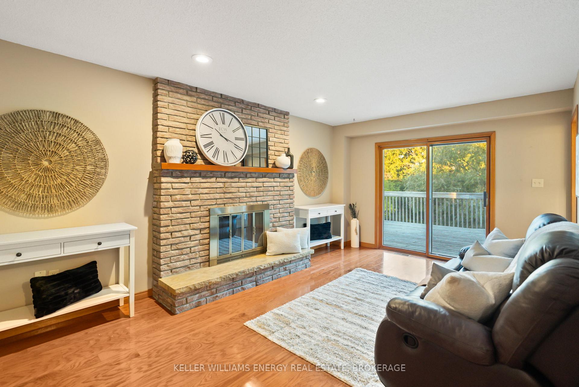 Photo 20 of 569 Prestwick Drive, Oshawa, McLaughlin — HOMEH