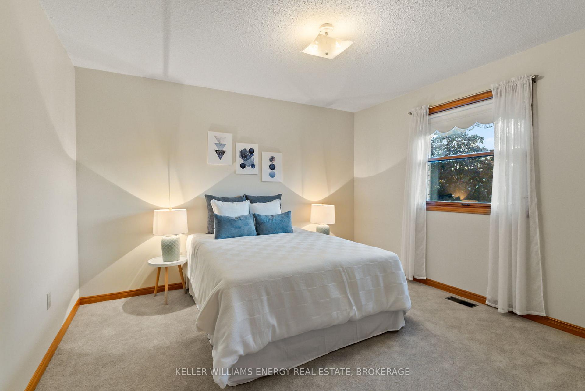 Photo 29 of 569 Prestwick Drive, Oshawa, McLaughlin — HOMEH
