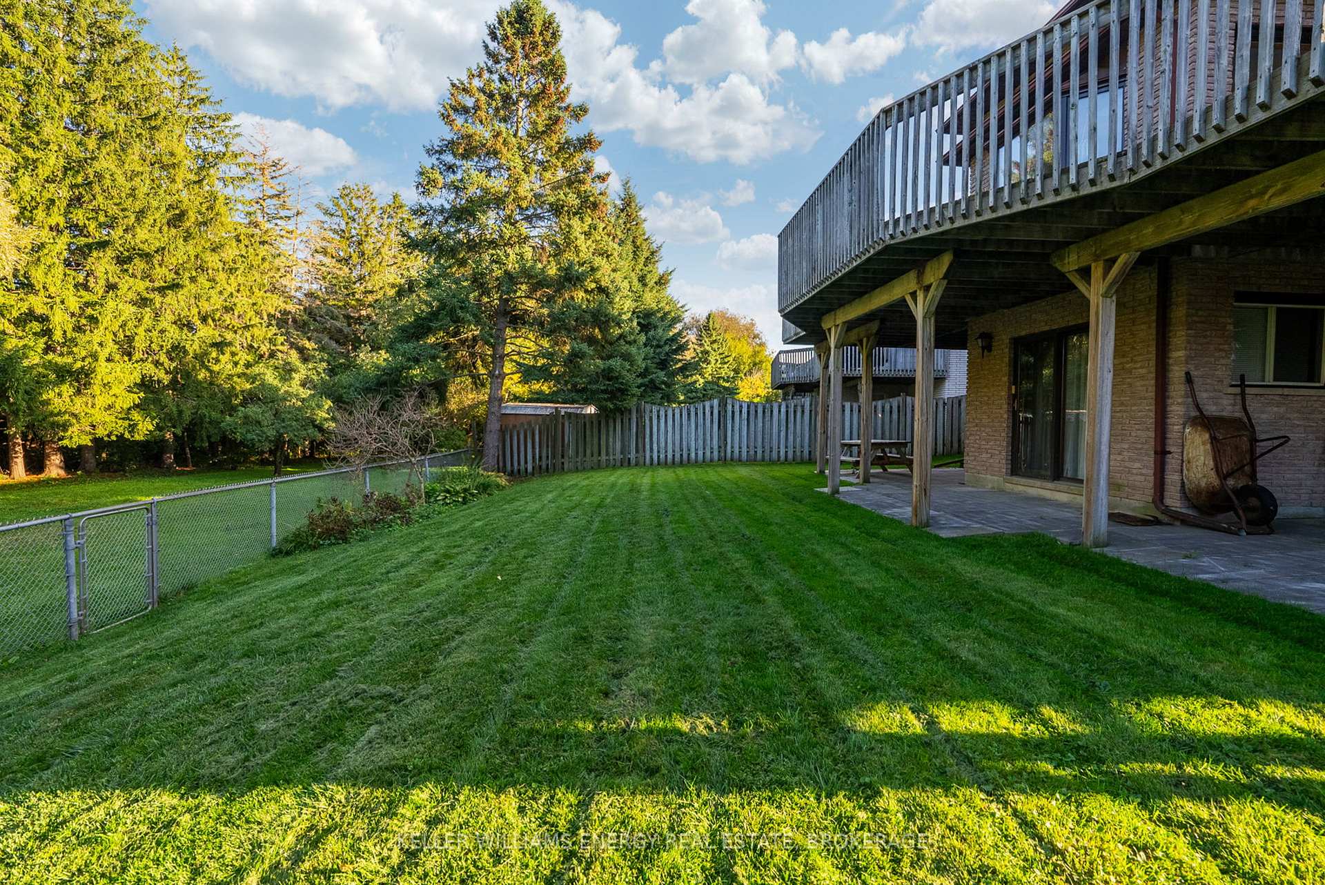 Photo 43 of 569 Prestwick Drive, Oshawa, McLaughlin — HOMEH