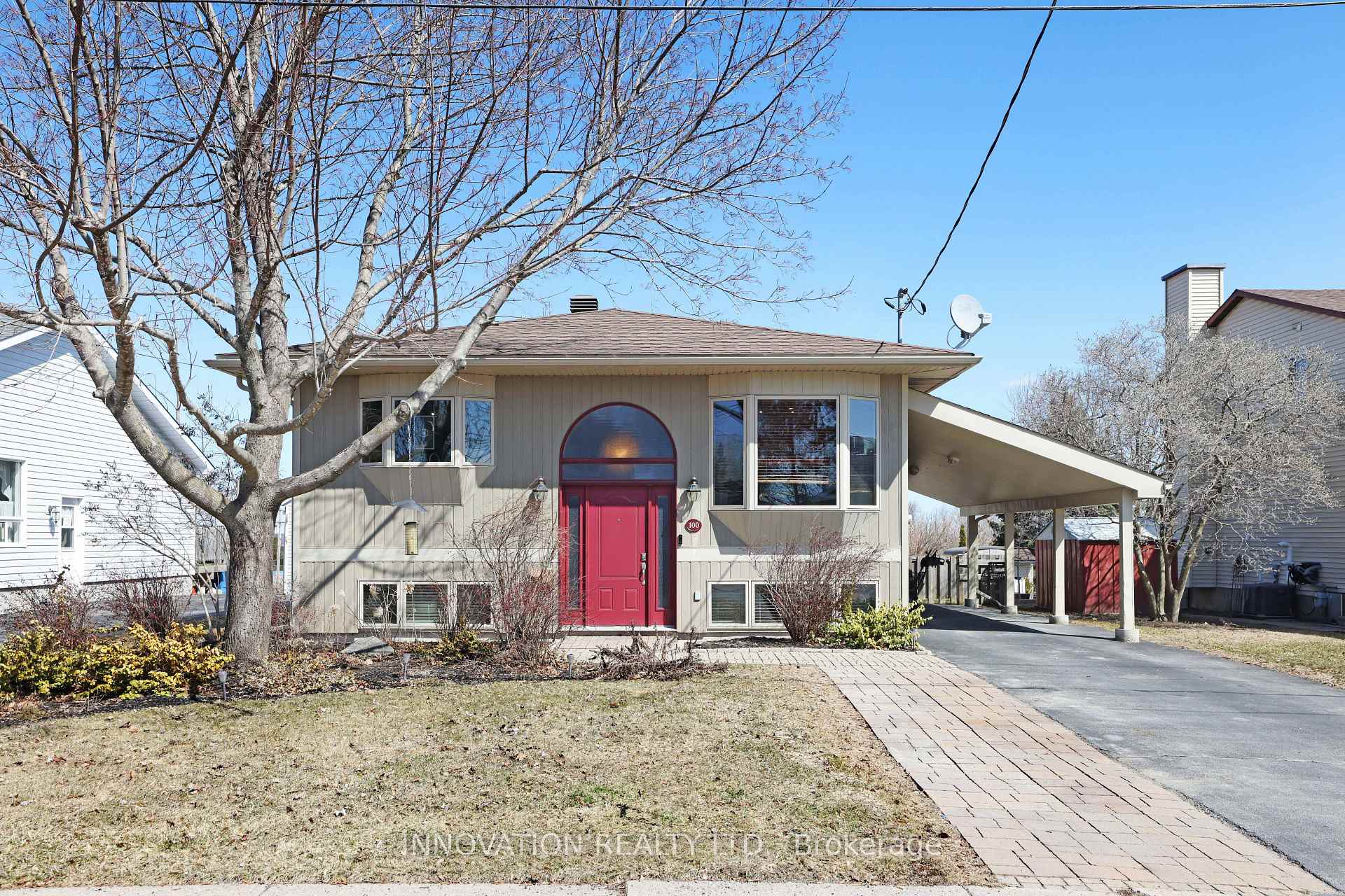 Photo 1 of 100 Seventh Avenue, Arnprior — HOMEH