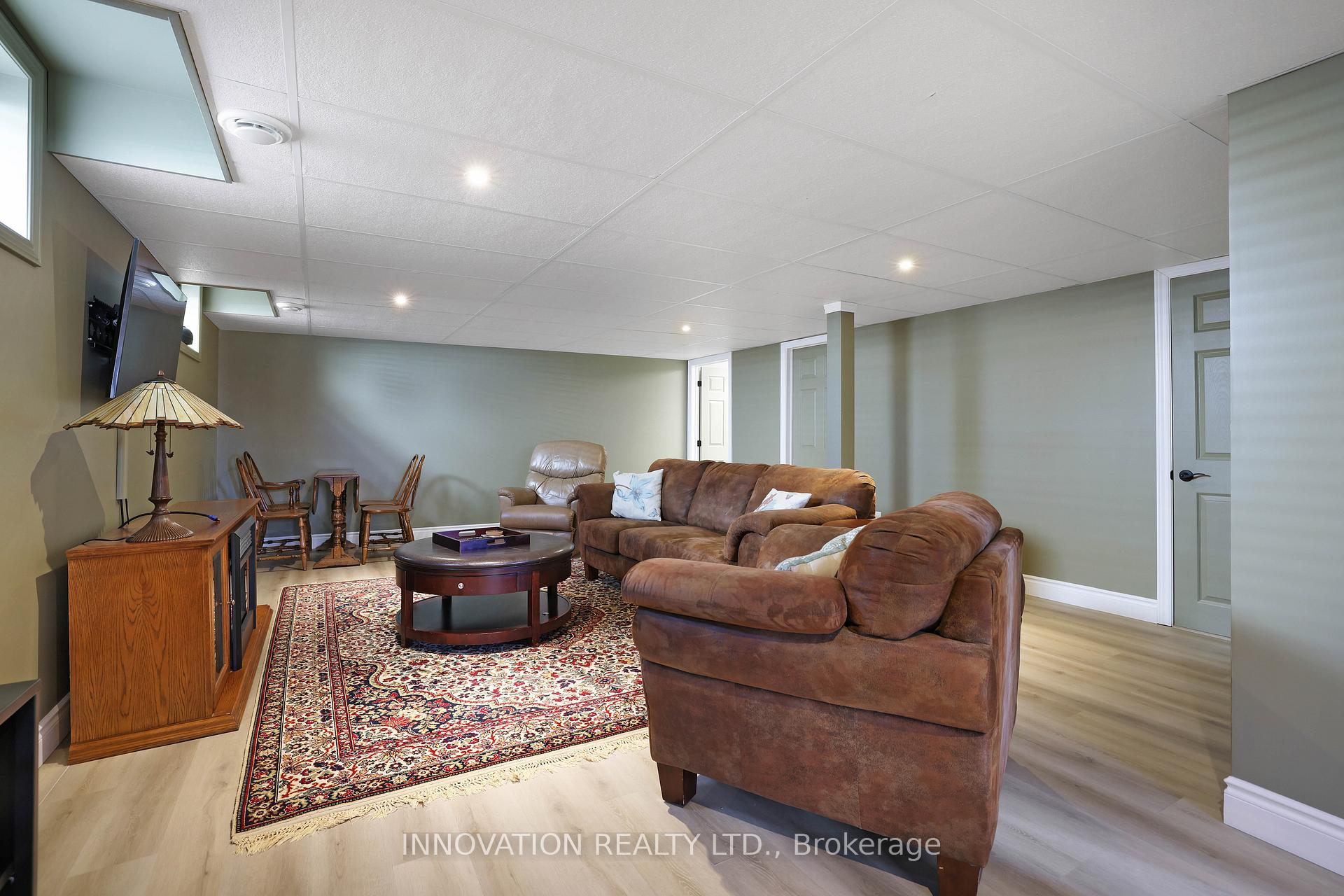 Photo 22 of 100 Seventh Avenue, Arnprior — HOMEH