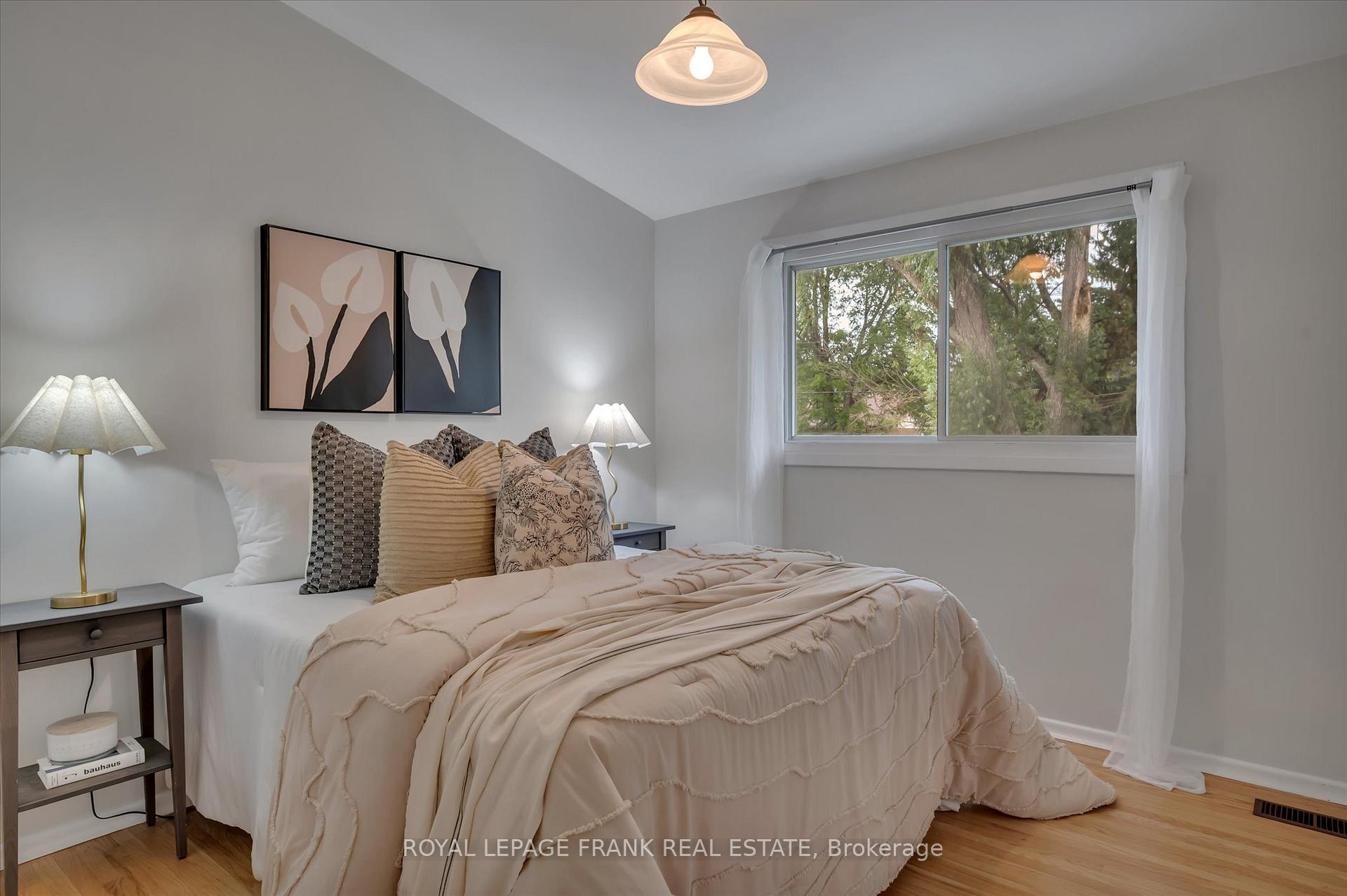Photo 18 of 280 Greenlawn Avenue, Peterborough, Northcrest Ward 5 — HOMEH