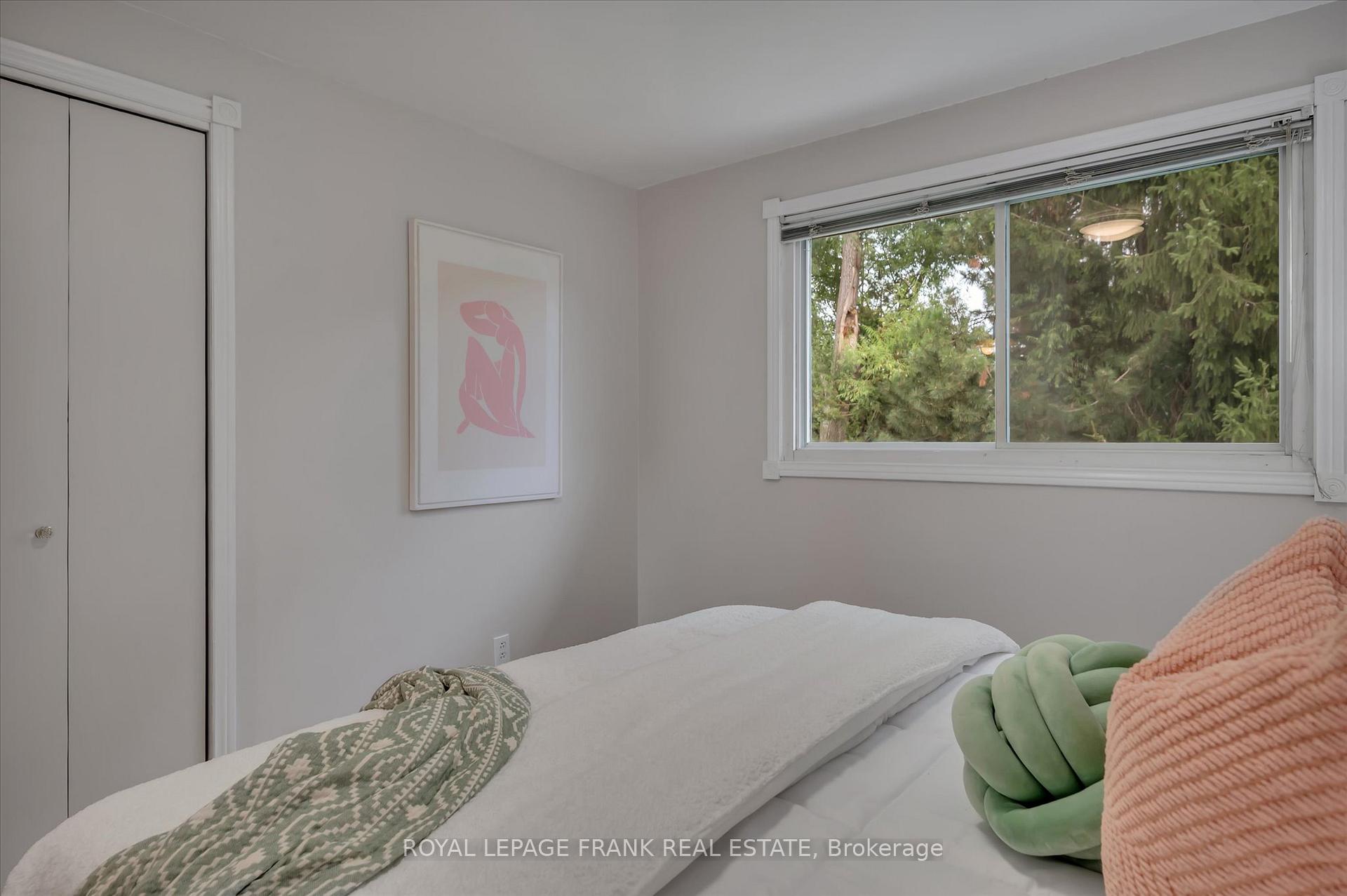 Photo 21 of 280 Greenlawn Avenue, Peterborough, Northcrest Ward 5 — HOMEH