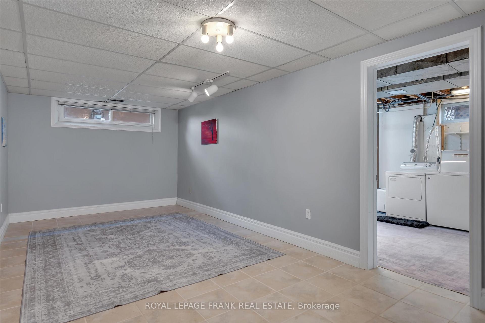 Photo 25 of 280 Greenlawn Avenue, Peterborough, Northcrest Ward 5 — HOMEH