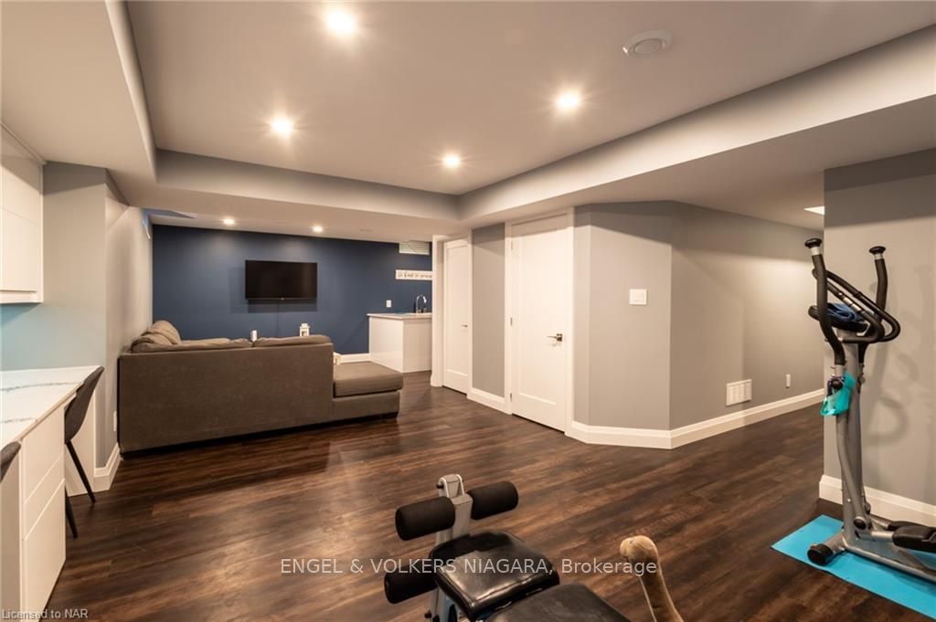 Photo 36 of 459 Silverwood Avenue, Welland, Coyle Creek — HOMEH