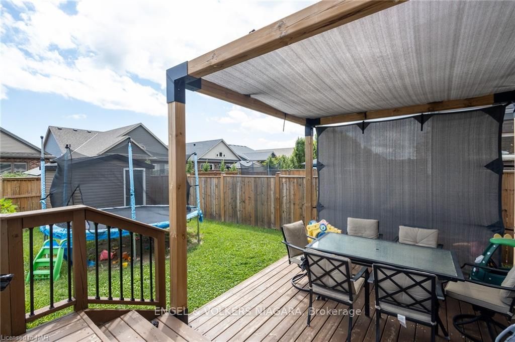 Photo 39 of 459 Silverwood Avenue, Welland, Coyle Creek — HOMEH