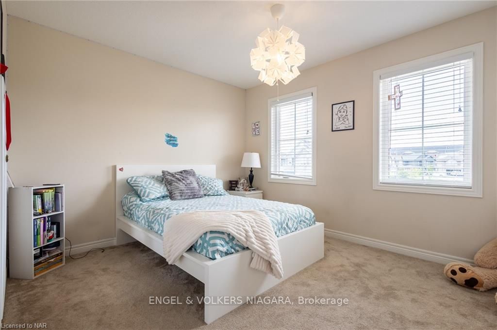 Photo 21 of 459 Silverwood Avenue, Welland, Coyle Creek — HOMEH