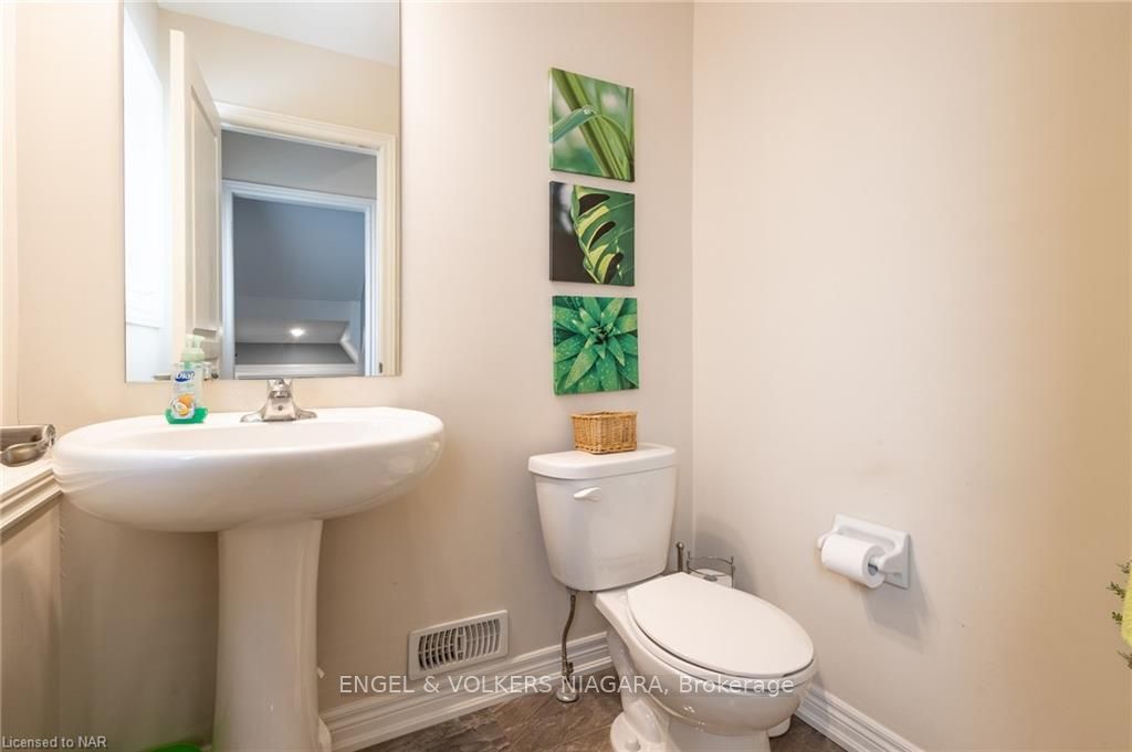 Photo 29 of 459 Silverwood Avenue, Welland, Coyle Creek — HOMEH