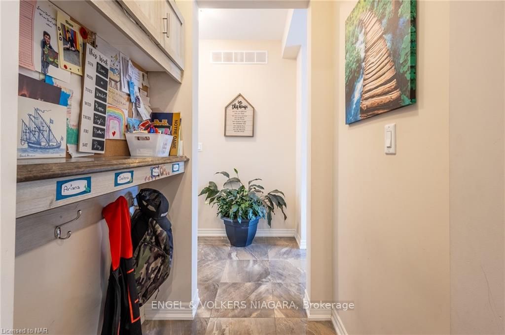 Photo 17 of 459 Silverwood Avenue, Welland, Coyle Creek — HOMEH
