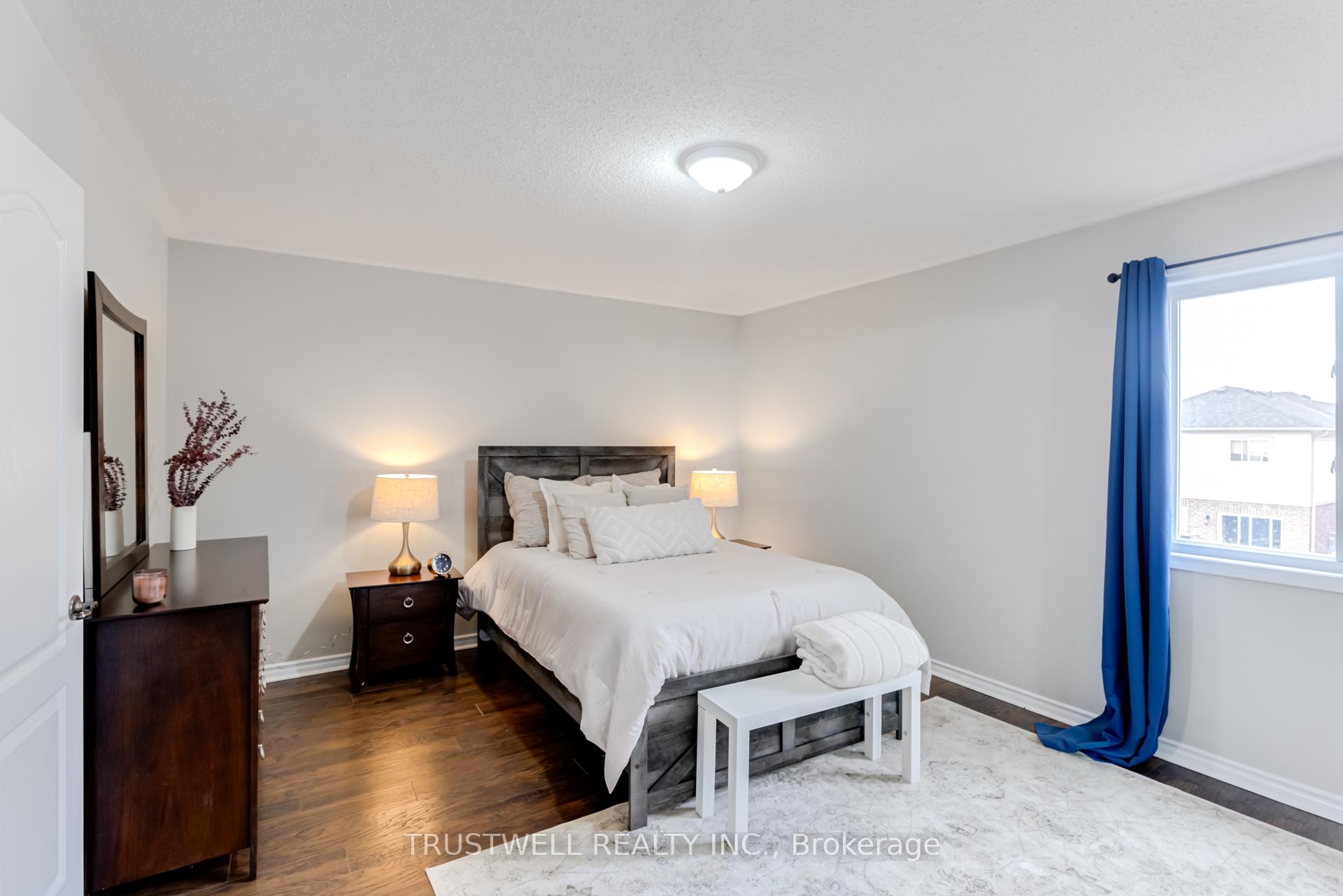 Photo 17 of 544 Luple Avenue, Oshawa, Samac — HOMEH