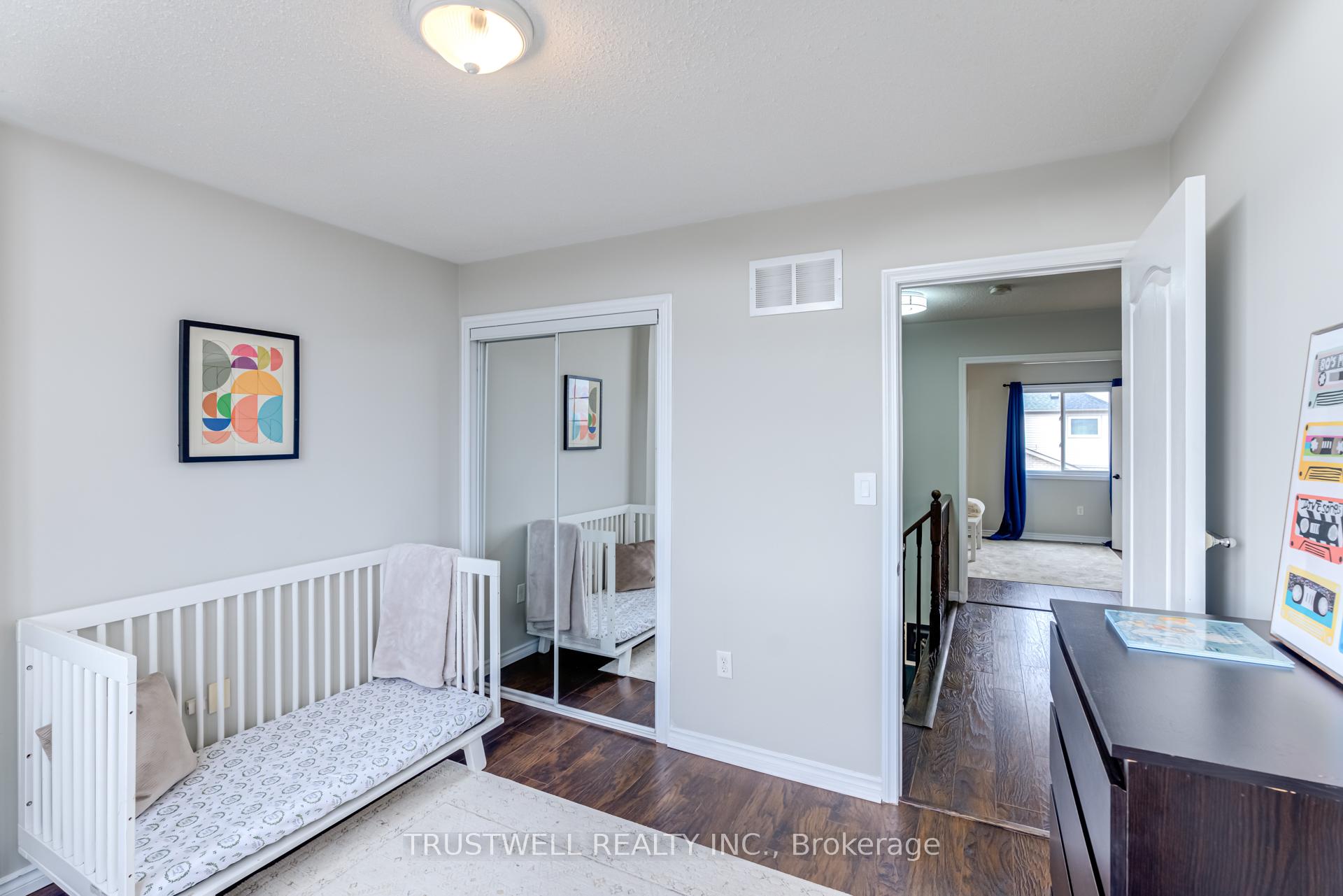 Photo 24 of 544 Luple Avenue, Oshawa, Samac — HOMEH
